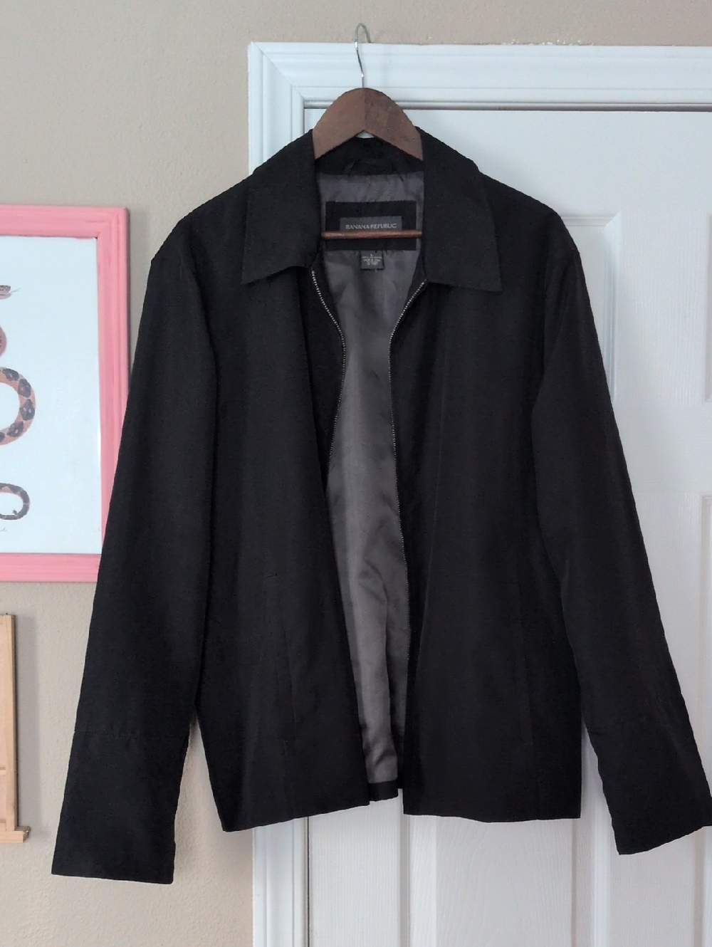Banana Republic Men’s Black Lightweight Collared Zip Jacket